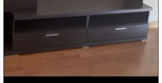 Módulos salón madera y metal