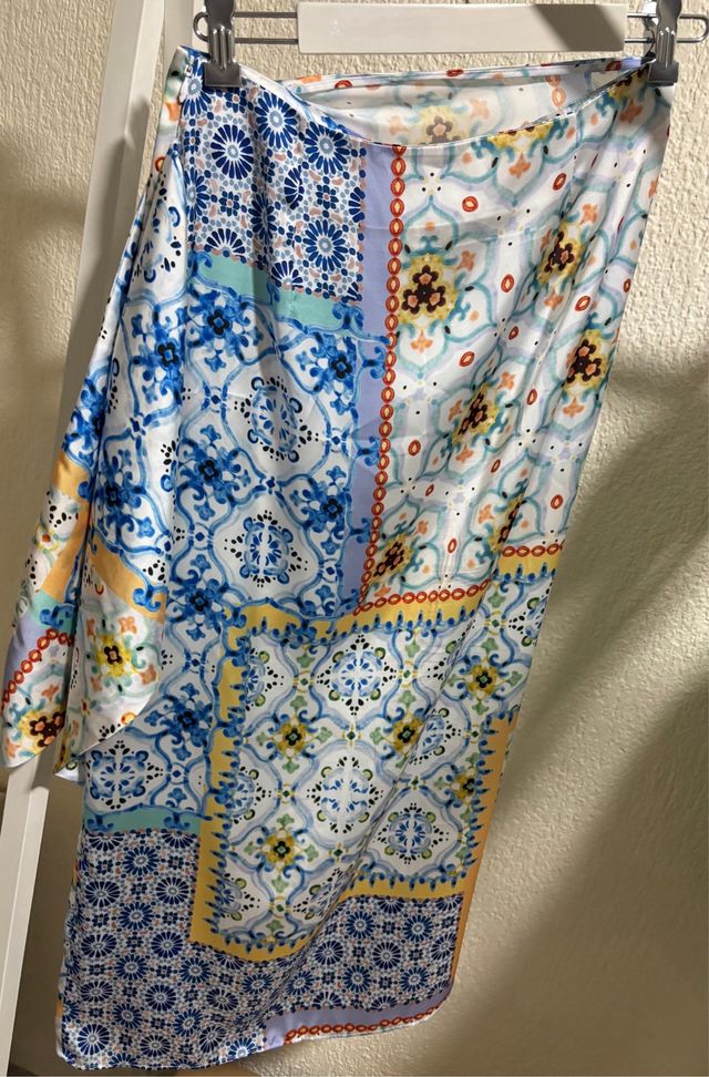 Falda pareo de Zara