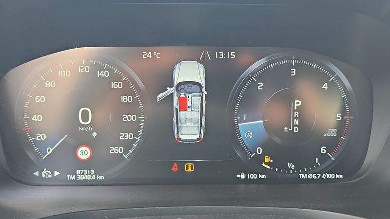 Volvo S60 D3 Momentum 2019, foto 19