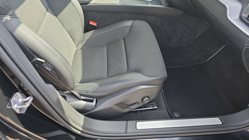 Volvo S60 D3 Momentum 2019, foto 20