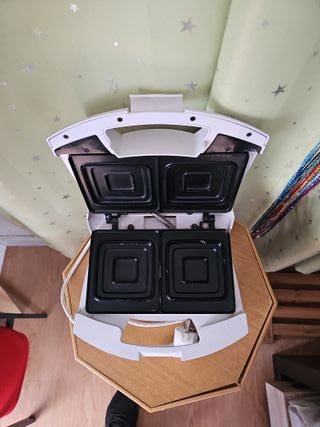 Sandwichera Jata Genius 2