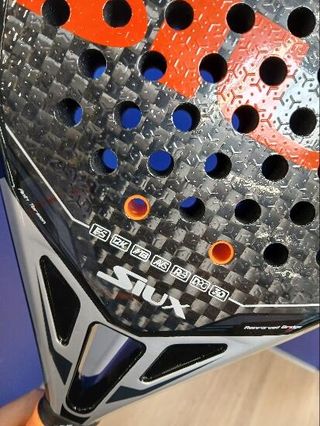 pala de padel SIUX