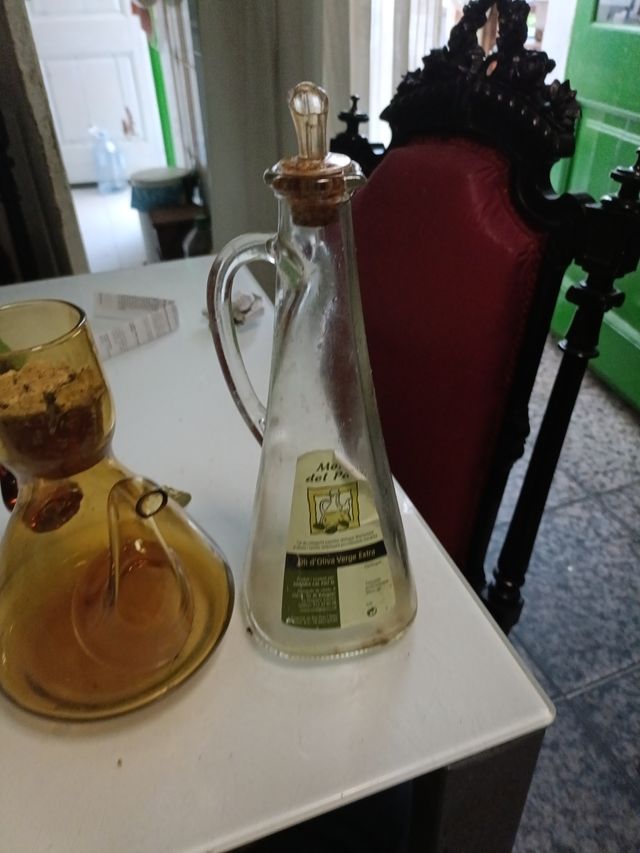 Juego de 2 Aceiteras Antiguas