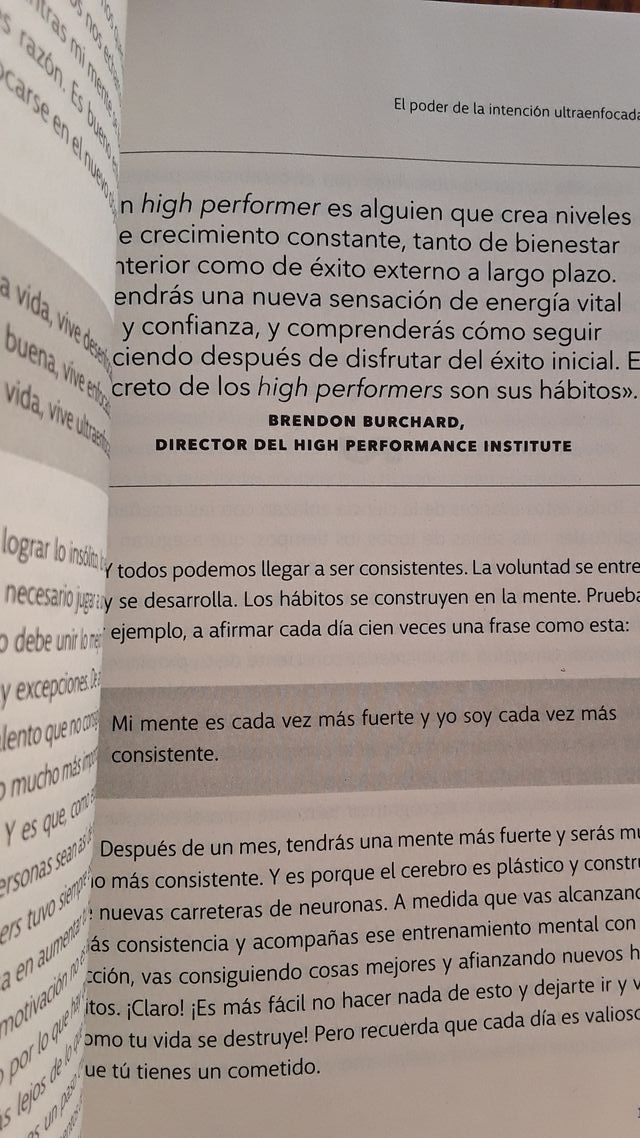 Sueña, visualiza, crea: Un libro de alto impact...
