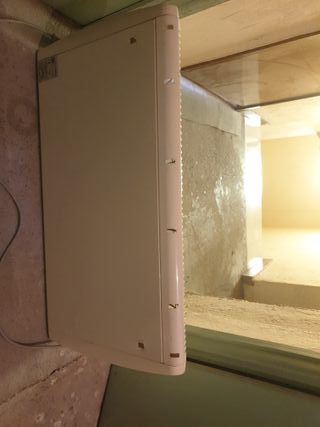 Estufa eléctrica blanca