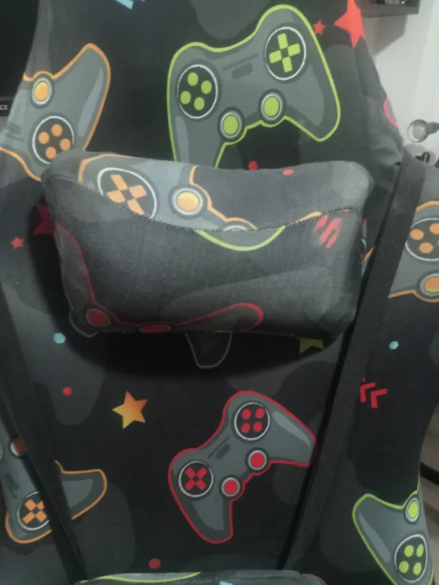 Silla Gamer Reclinable con cojin lumbar y cervical
