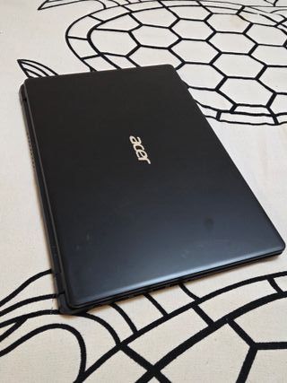 Acer Extensa 15 EX215-52 i3-1005G1 8GB 240GB NVMe