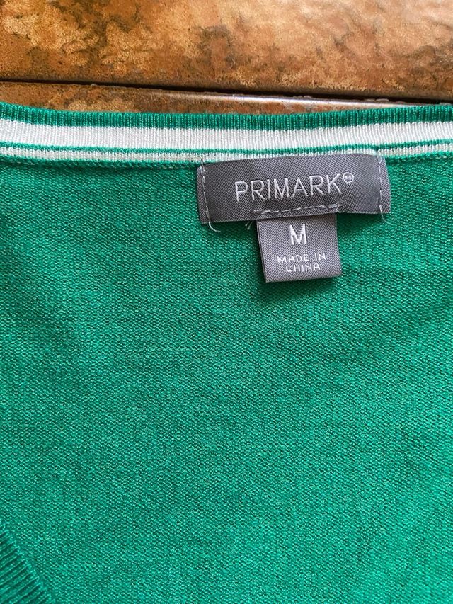Chaqueta verde Primark botones plateados talla M