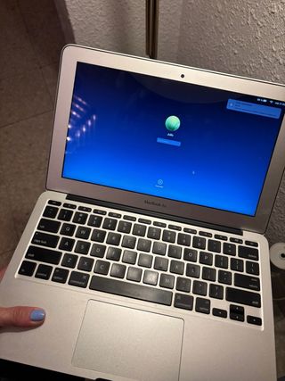 MacBook Air 11” (2013)