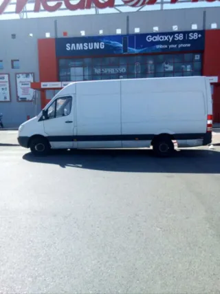 Se realizan mudanzas en Jerez de la Frontera.