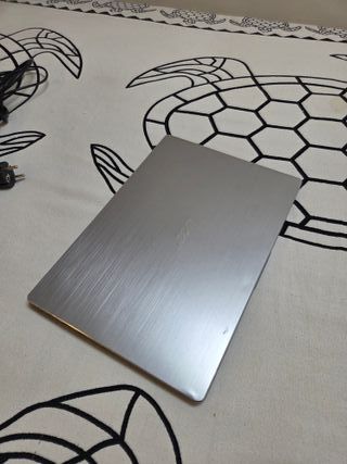 Acer Swift 3 SF314-54 i3-8130U 8GB 240GB NVMe 14