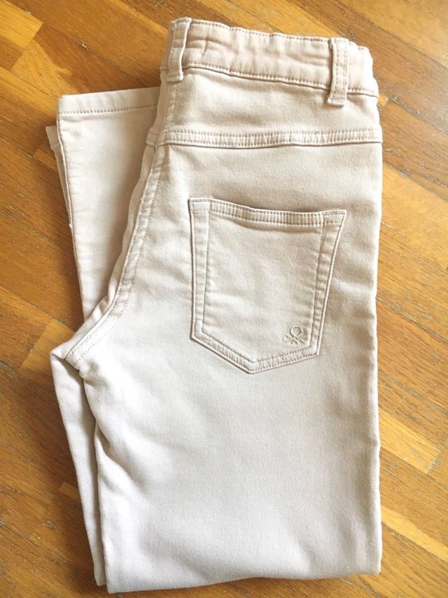 Conjunto niña flores