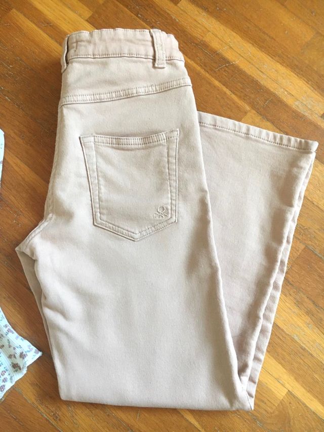 Conjunto niña flores