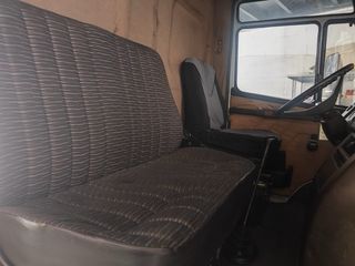 Mercedes-Benz 609D 1999