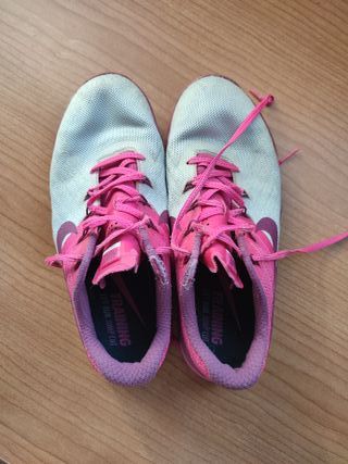 Nike Metcon 3 Blanco roto y rosa