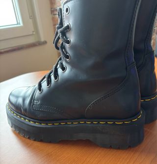 Stivali neri Dr. Martens