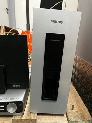 Home Cinema Philips con Lector DVD