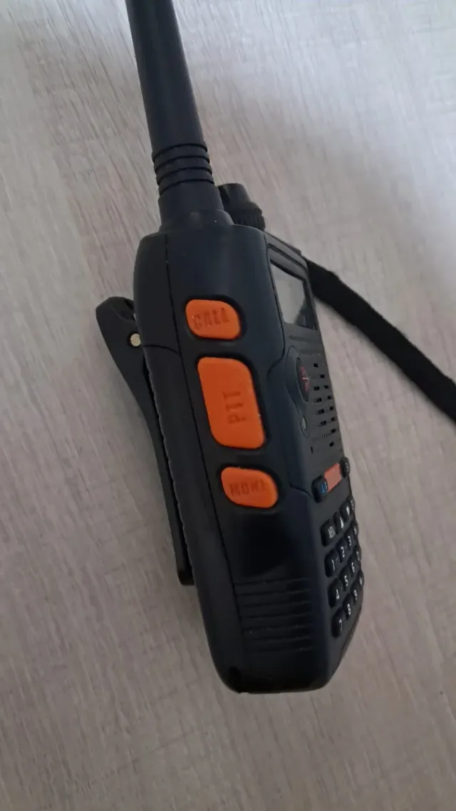 Baofeng UV-5R EX Radio Portatile