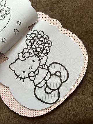 Libro Hello Kitty da colorare
