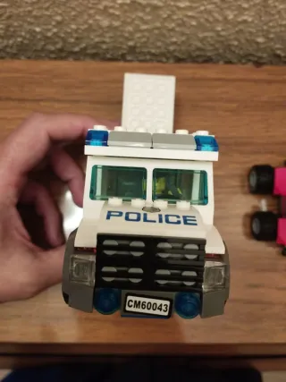 Lego City 60043 Policía y Ladrón