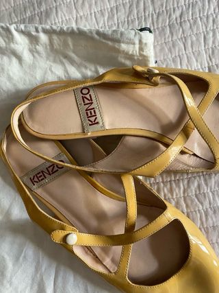 Sandalias Kenzo Charol Amarillas