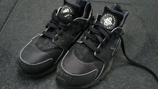 Scarpe Nike Huarache Uomo Tg 42.5