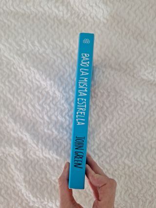 Bajo la misma estrella (Spanish Edition)