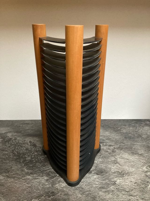 Porta CD da tavolo in legno e metallo