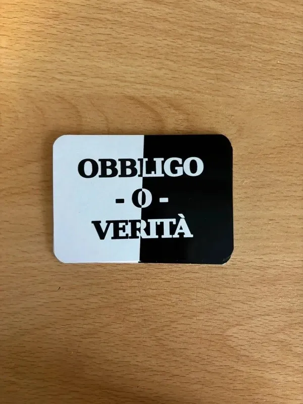 Gioco di carte Obbligo o Verità