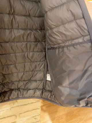 Chaleco acolchado gris