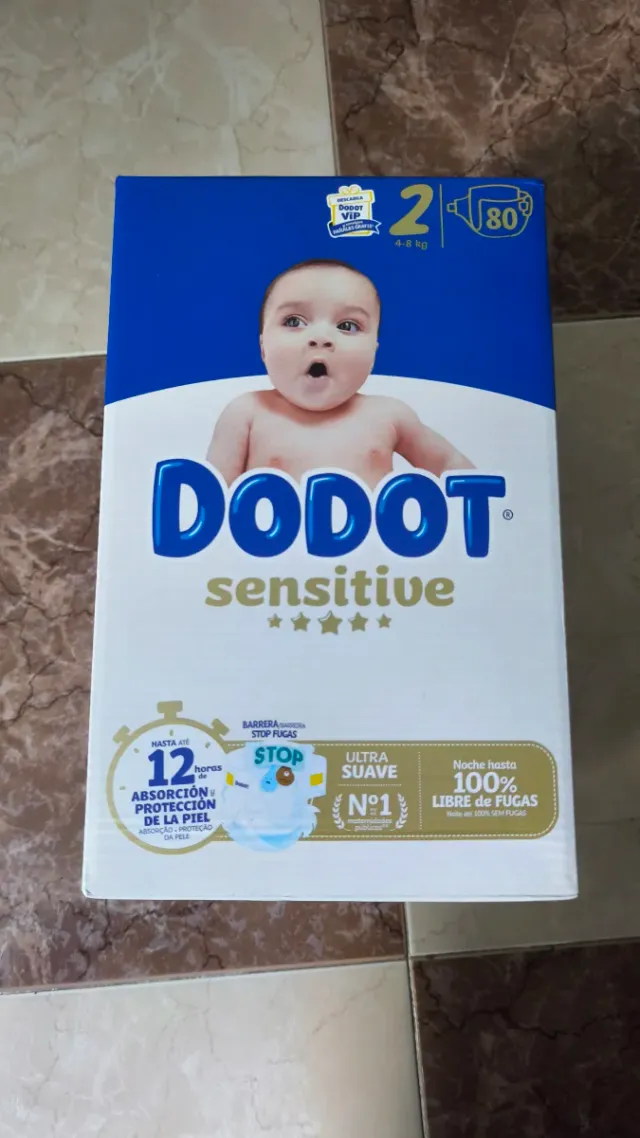 80 Pañales Dodot Sensitive Talla 2 (4-8 kg)
