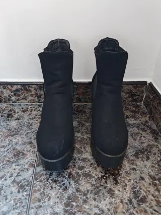 Botines negros Marypaz talla 38