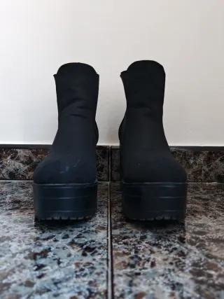 Botines negros Marypaz talla 38