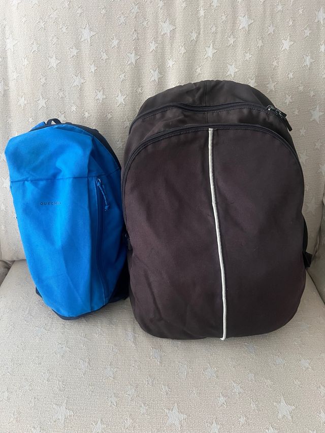 Pack 2 Mochilas Quechua Azul y Negra