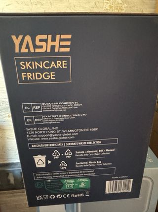 Dos tipos de Nevera YASHE 4L ( precio unidad)