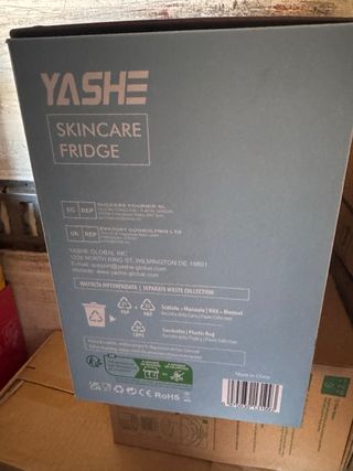 Dos tipos de Nevera YASHE 4L ( precio unidad)