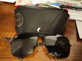 Occhiali da sole Ray-Ban Aviator Vintage Neri