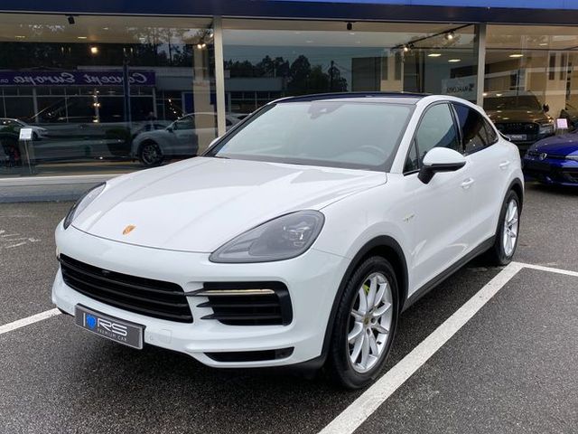 Porsche Cayenne E-Hybrid Coupé