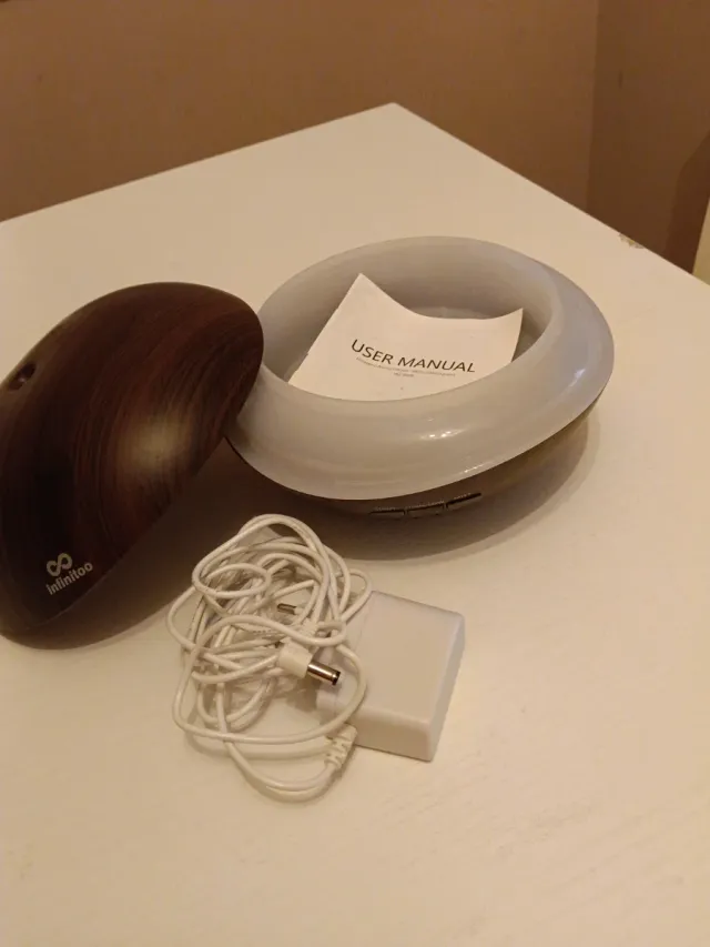 Diffusore oli essenziali Infinitoo effetto legno