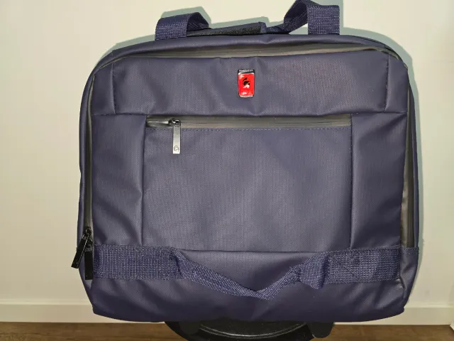 Maleta Gladiator Polar Trolley Premium. Nueva.