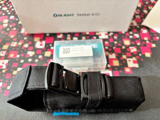 Olight Seeker 4 Pro Linterna Multifuncional