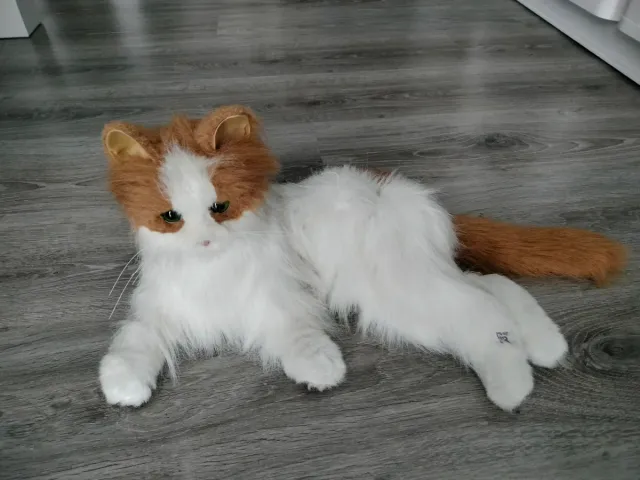 FurReal Friends Lulu Mi gatita cariñosa