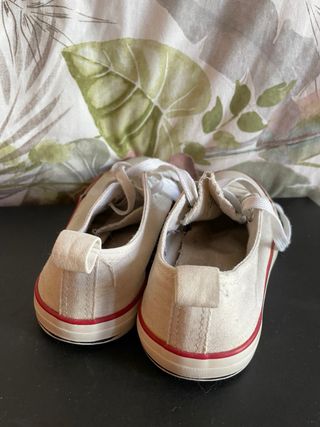 Tênis Casuais Brancos Tamanho 32