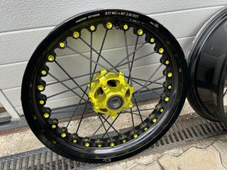 Cerchi Kineo MV Agusta Brutale Dragster 800 RR