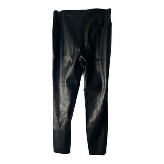 Pantalones de cuero negros Mango