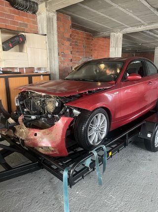 bmw 123d siniestro se vende entero o por piezas