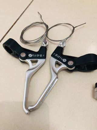 Manetas y V-Brake Radius