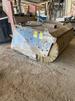 Barredora de cepillo hidráulica