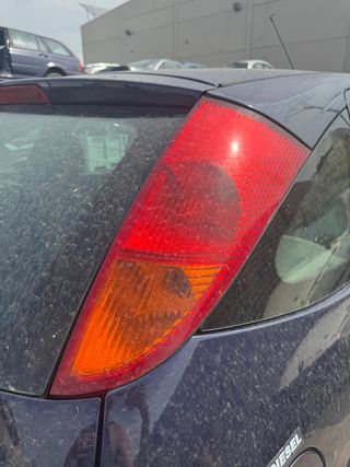 PILOTO TRASERO DERECHO FORD FOCUS I 1.8TDCI 2003