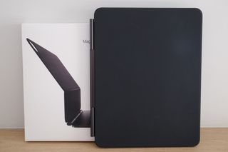 Apple Magic Keyboard iPad Pro 13 M4/M5 (negro)